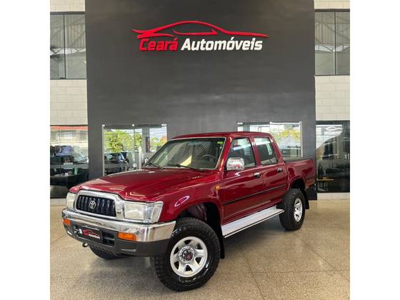 TOYOTA HILUX 3.0 SR 4X4 CD 8V DIESEL 4P MANUAL TOYOTA HILUX 3.0 SR 4X4 CD 8V DIESEL 4P MANUAL